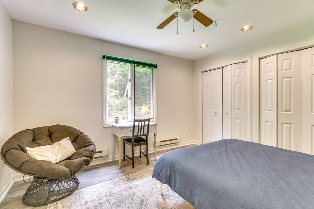 Photo of Bedroom in Winsted