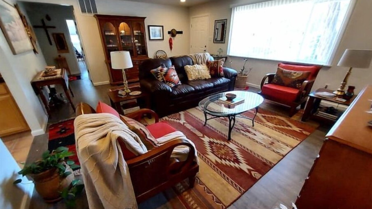 Photo of Livingroom in Jemez Springs