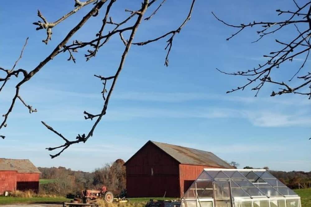 Photo of Outdoor in Suffield