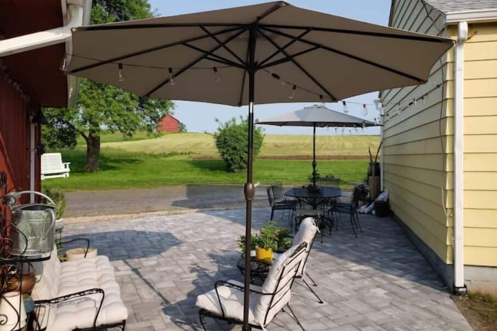 Photo of Patio Balcony in Suffield