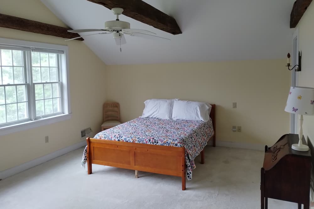 Photo of Bedroom in Canaan