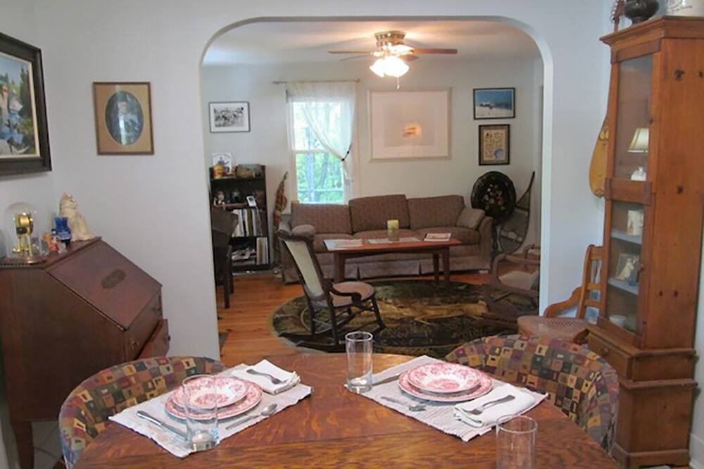 Photo of Bedroom in Malone