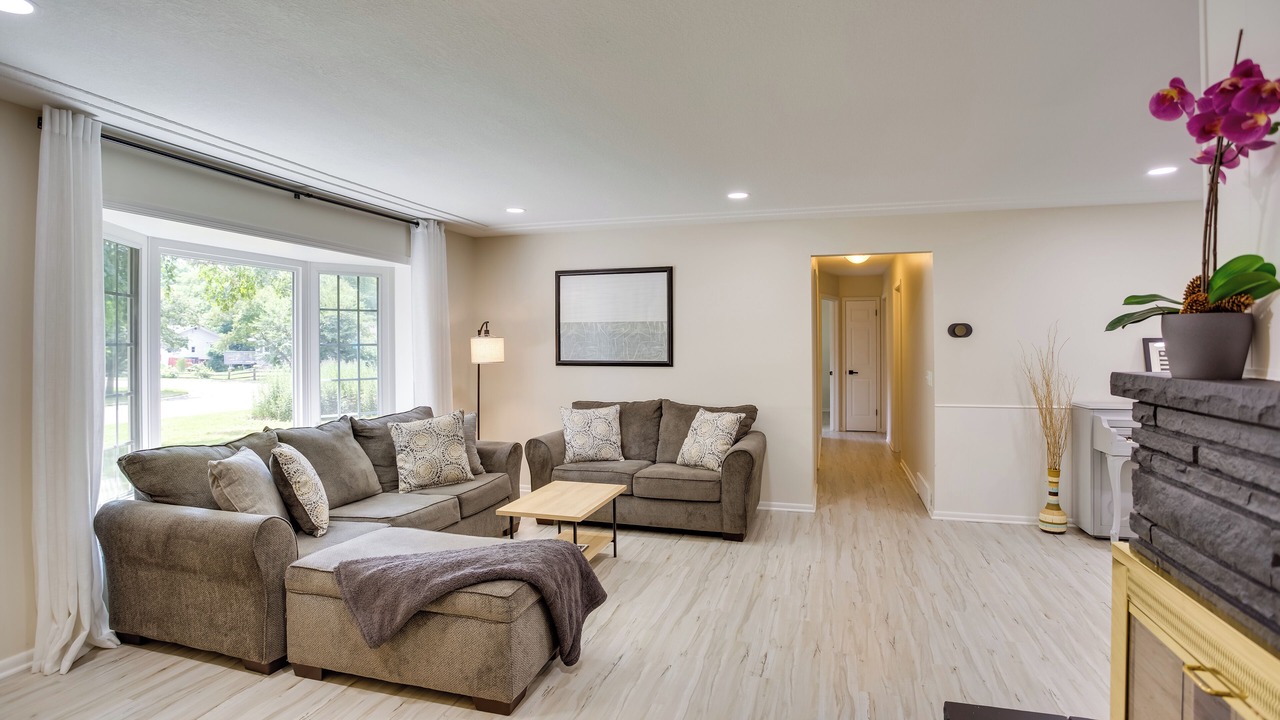 Photo of Livingroom in Golden Valley