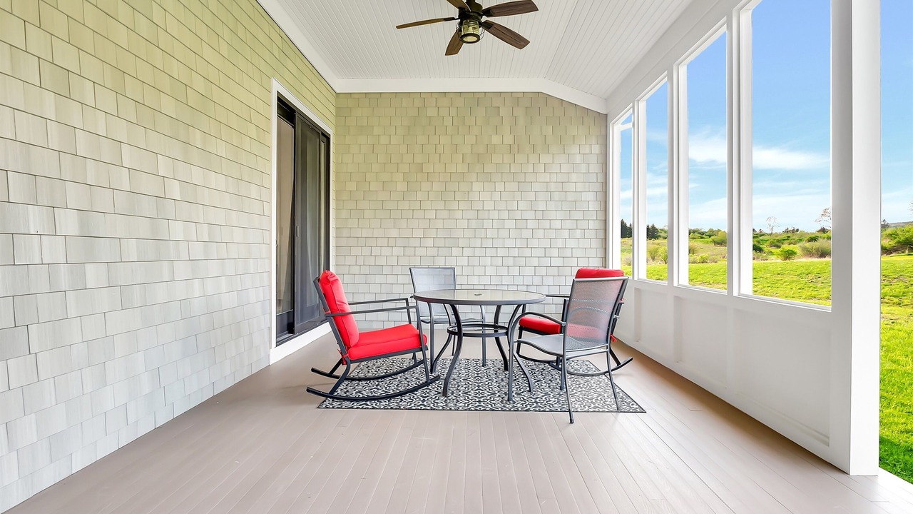 Photo of Patio Balcony in Fly Creek