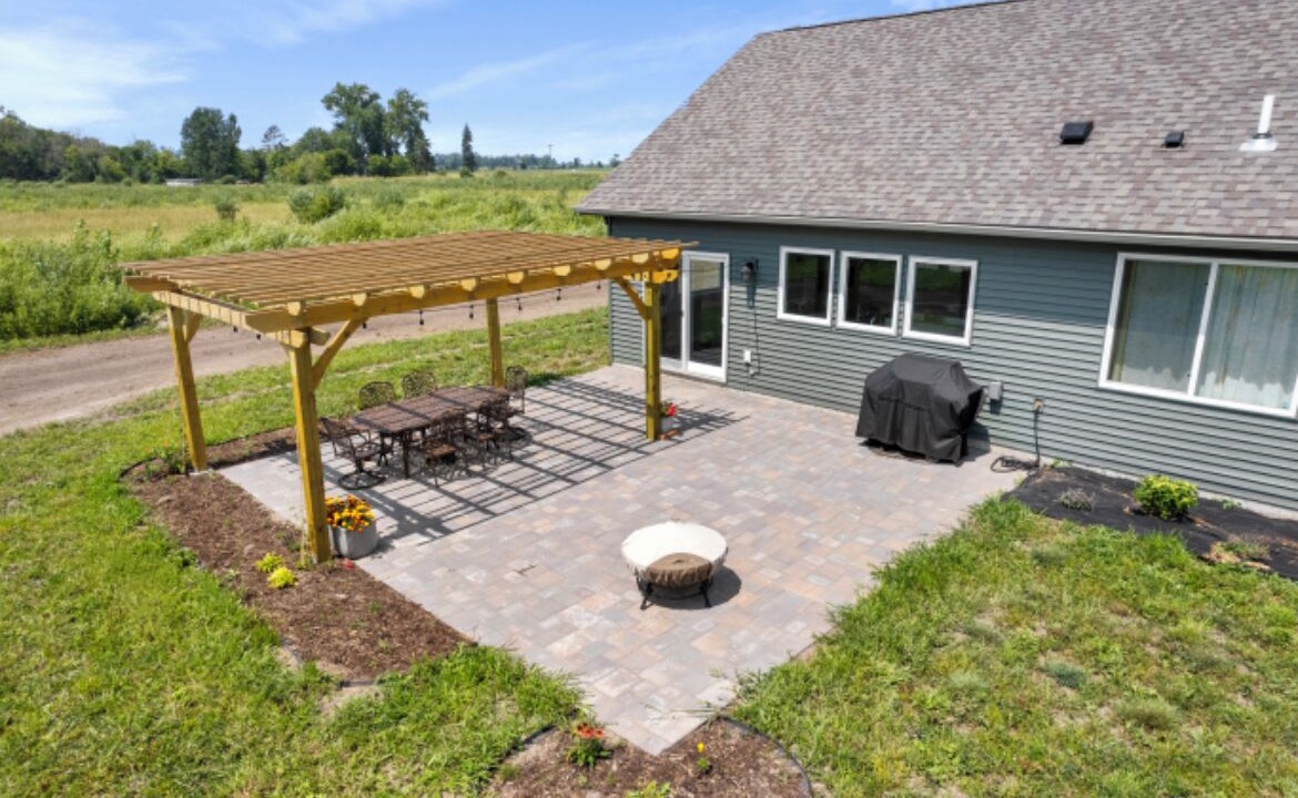 Photo of Outdoor in Pine City