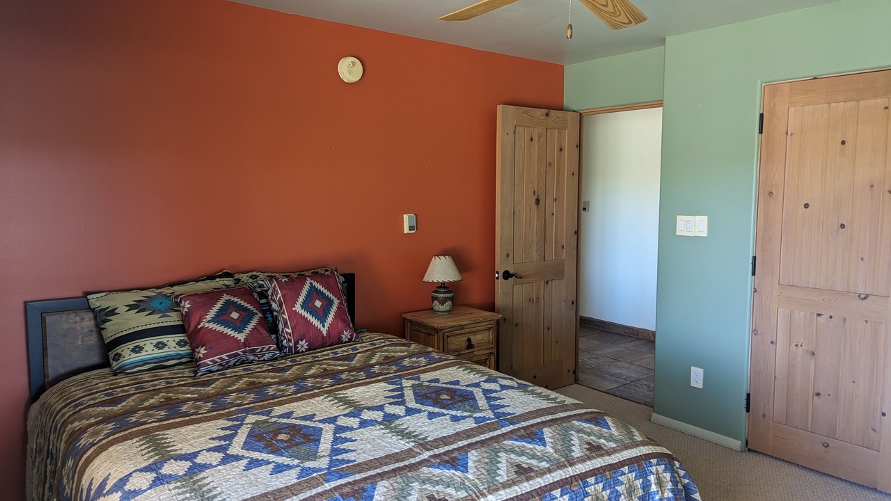 Photo of Bedroom in Canoncito