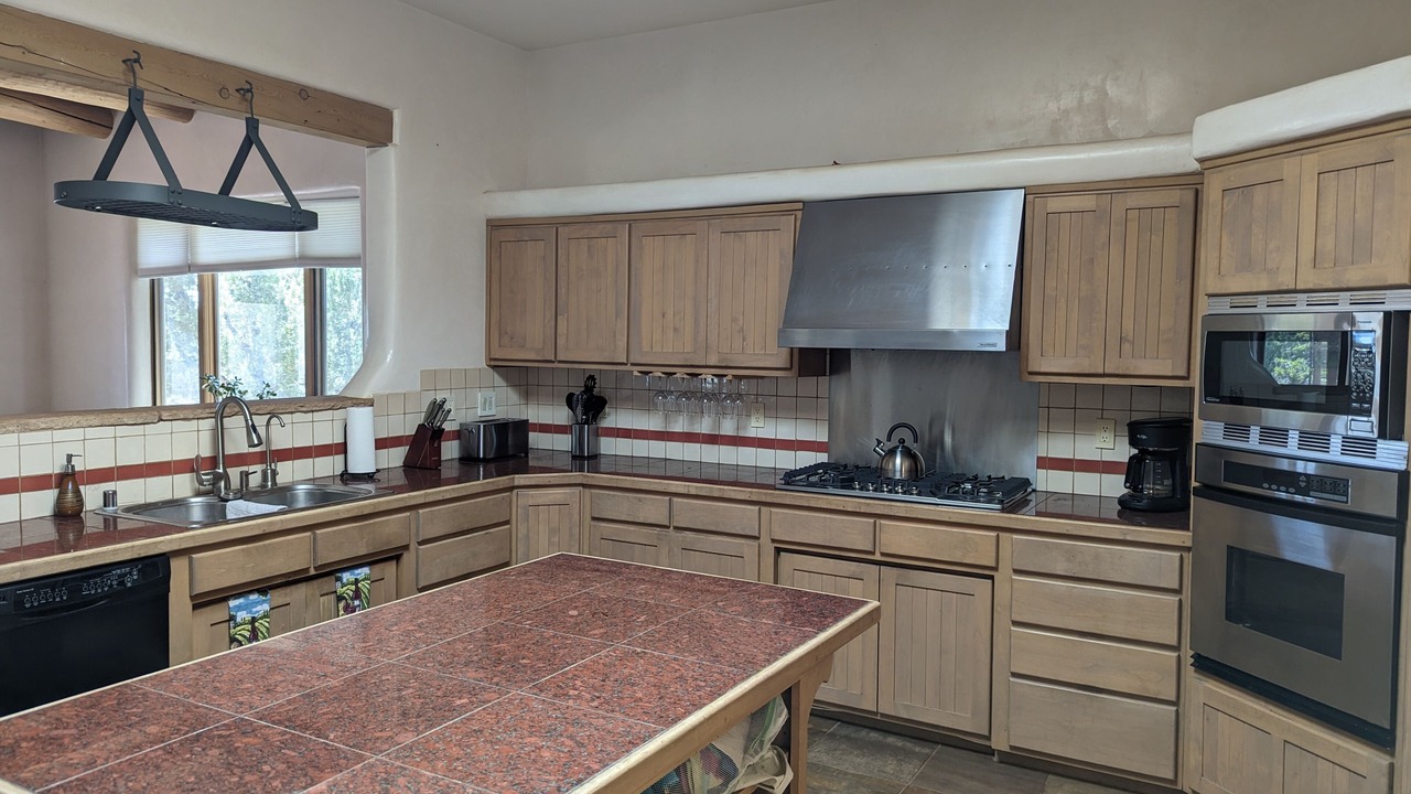 Photo of Kitchen in Canoncito