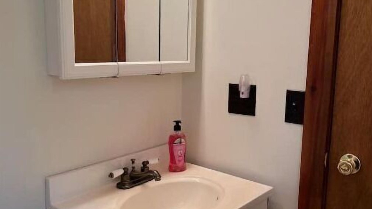Photo of Bathroom in Holcombe