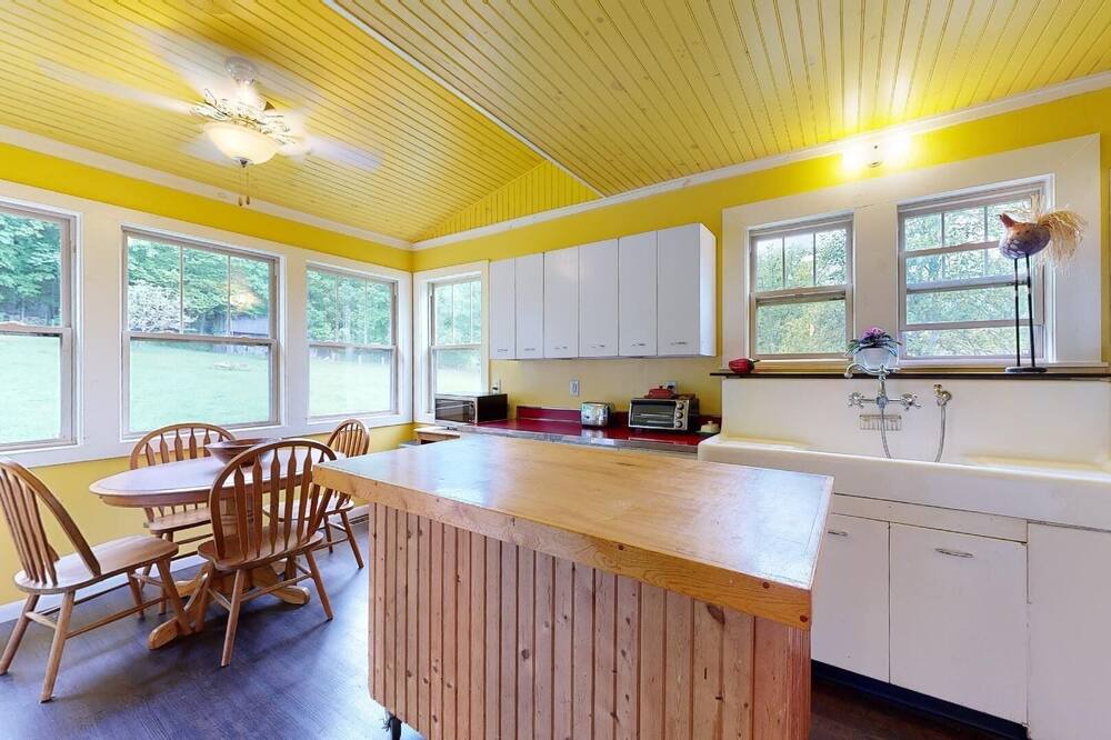 Photo of Kitchen in Ansted