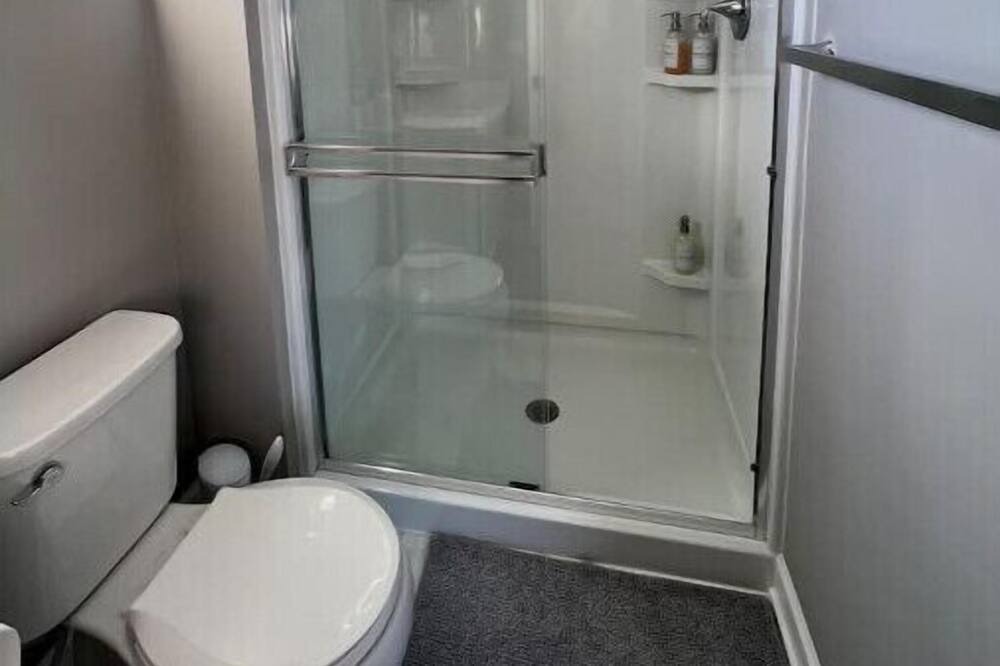 Photo of Bathroom in Navarre