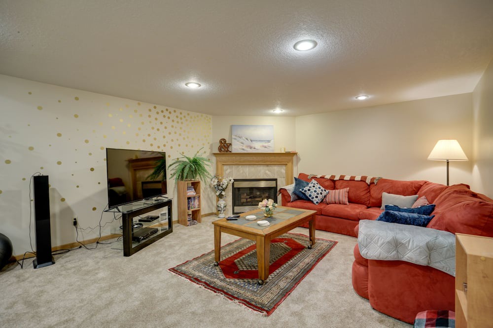 Photo of Livingroom in Woodbury