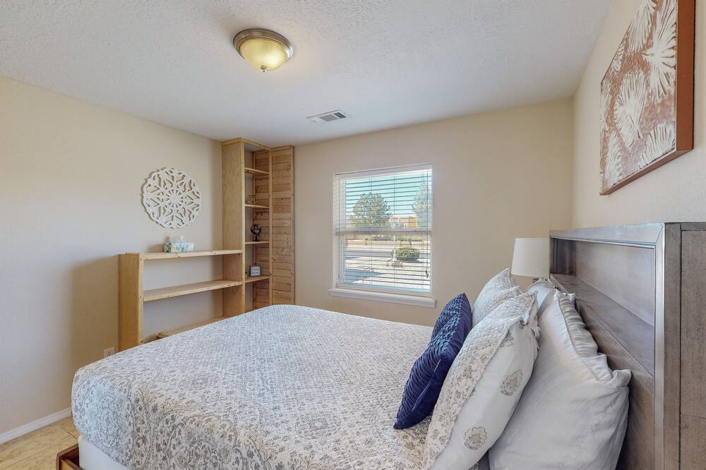 Photo of Bedroom in Rio Rancho