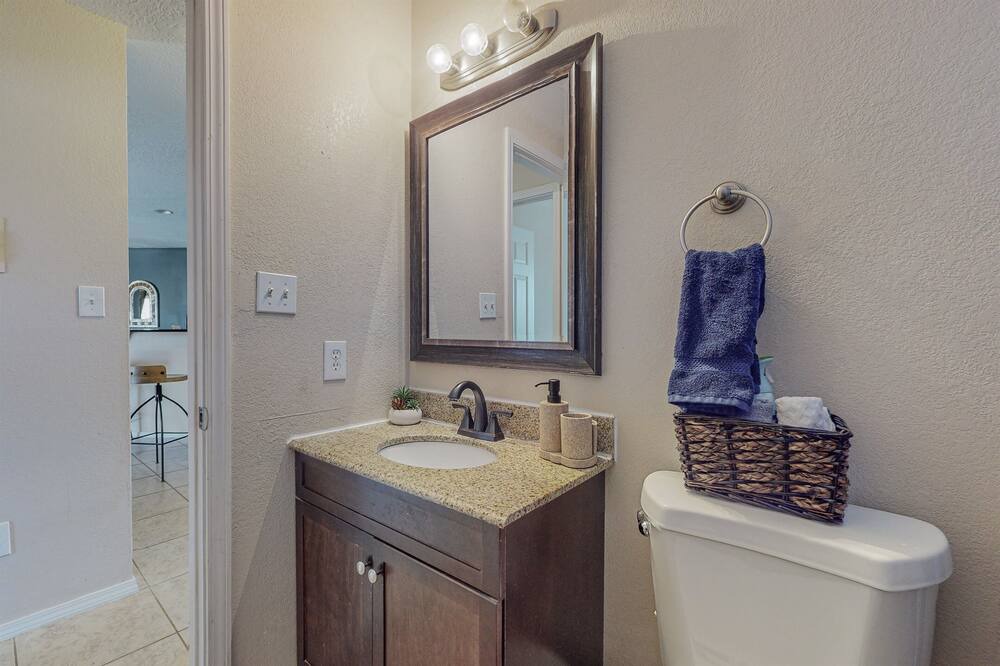 Photo of Bathroom in Rio Rancho
