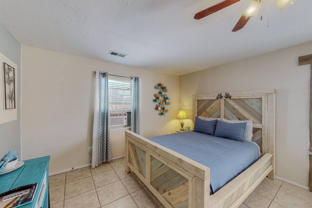 Photo of Bedroom in Rio Rancho