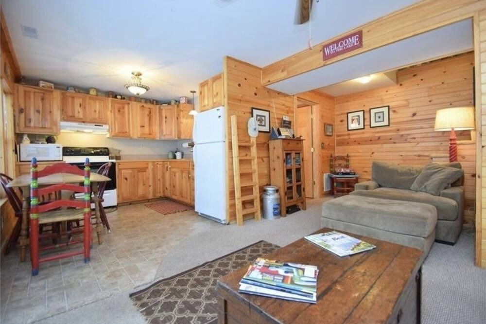 Photo of Livingroom in Danbury