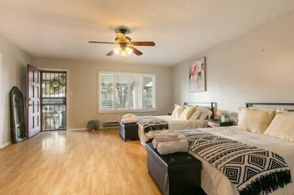 Photo of Bedroom in Paradise Hills Civic