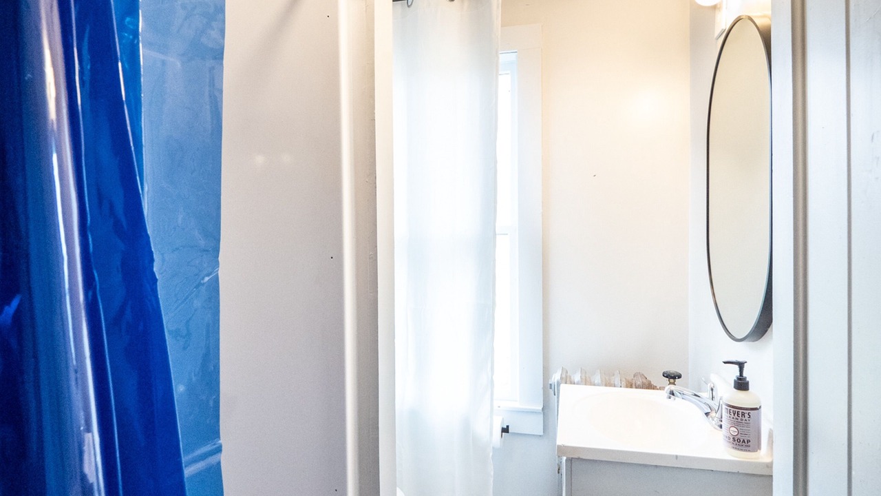 Photo of Bathroom in Hillsdale