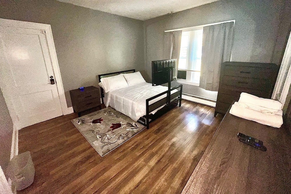 Photo of Bedroom in New Britain