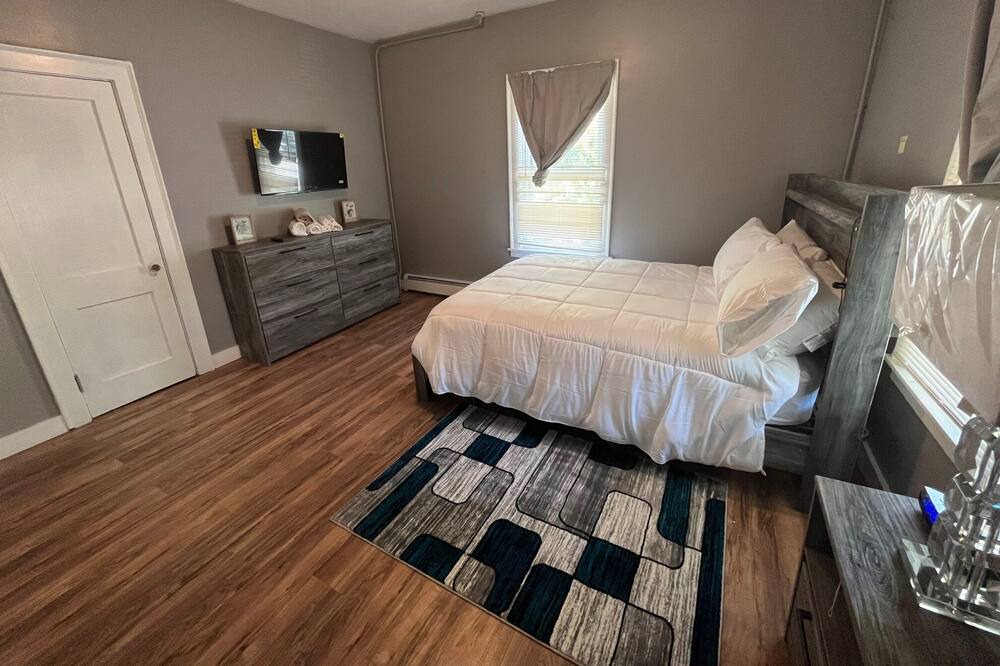 Photo of Bedroom in New Britain