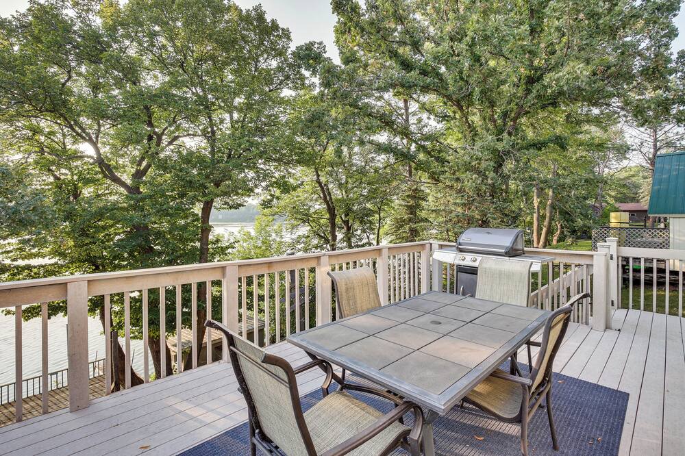 Photo of Outdoor in Madison Lake