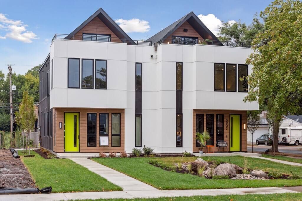 Photo of Outdoor in Linden Hills