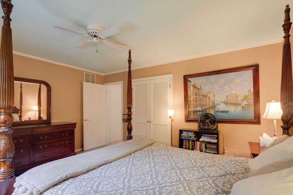 Photo of Bedroom in West Friendship