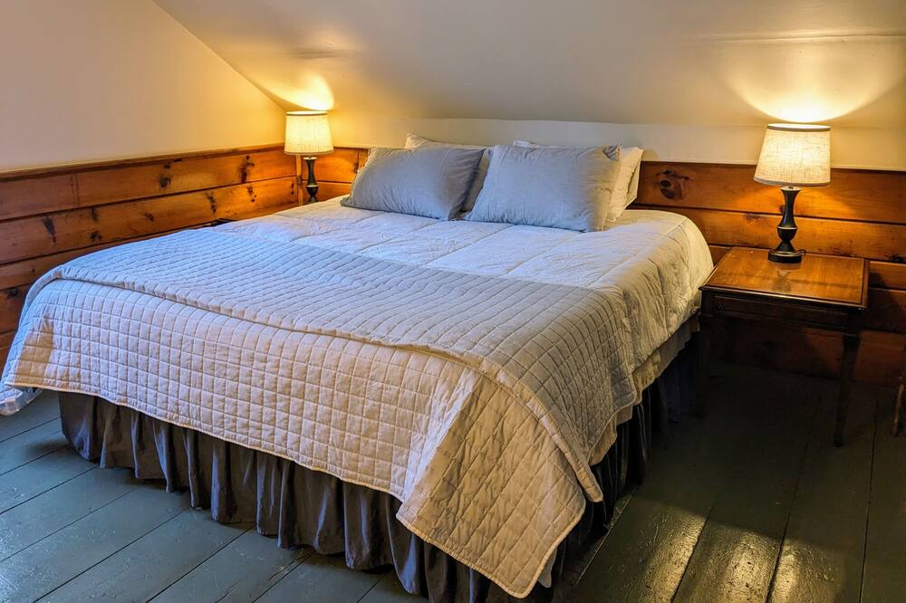 Photo of Bedroom in Upper Jay