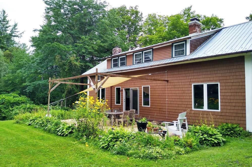 Photo of Outdoor in Upper Jay