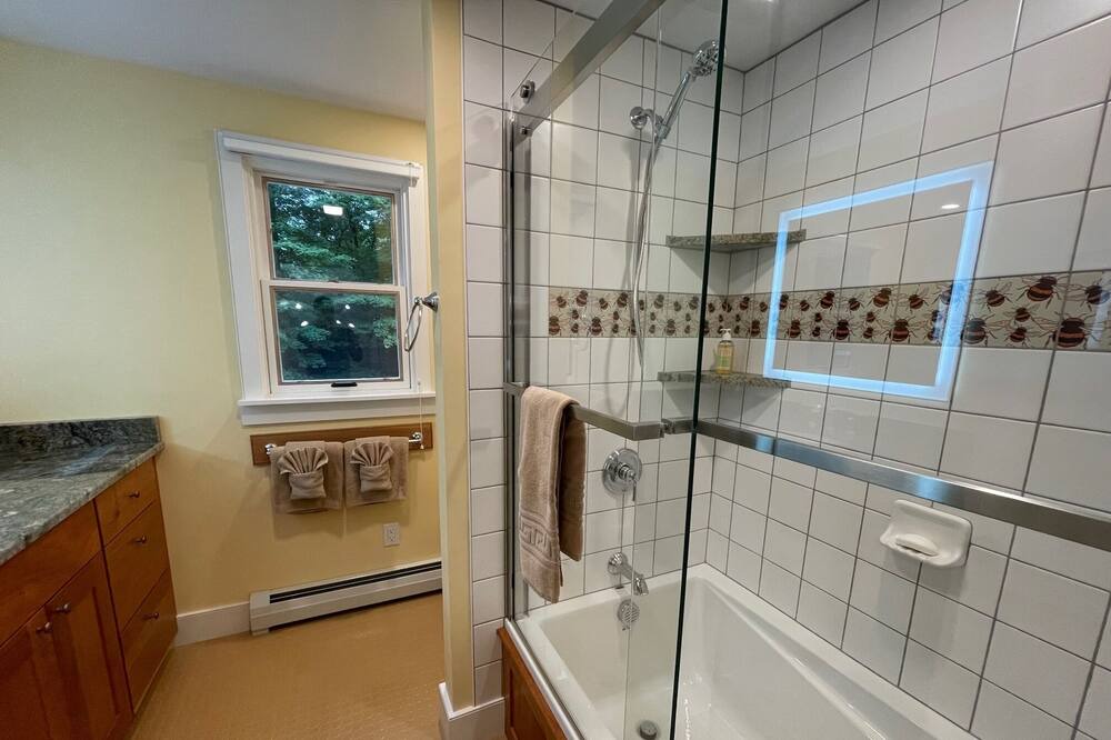Photo of Bathroom in Williamsville
