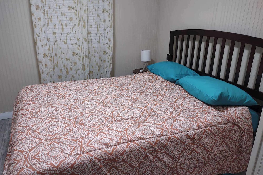 Photo of Bedroom in Pine Point