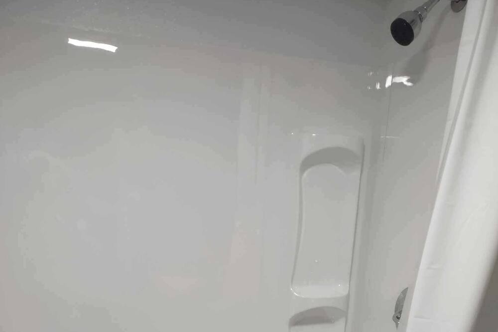 Photo of Bathroom in Pine Point