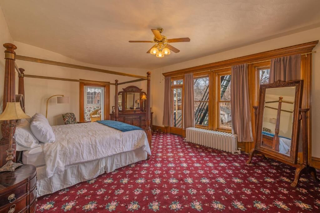 Photo of Bedroom in Pueblo