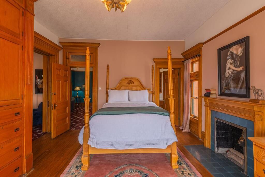 Photo of Bedroom in Pueblo