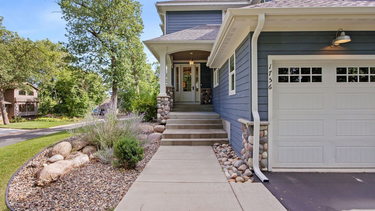 Photo of Outdoor in Mound