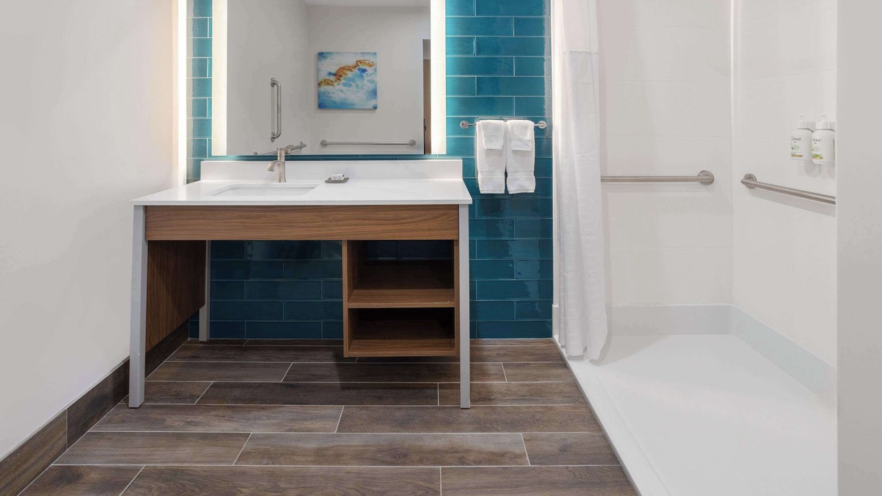 Photo of Bathroom in Williston North