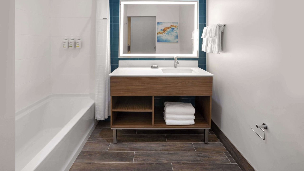 Photo of Bathroom in Williston North