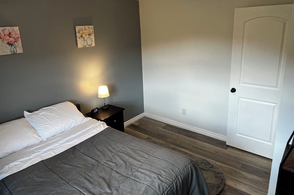 Photo of Bedroom in Waterbury