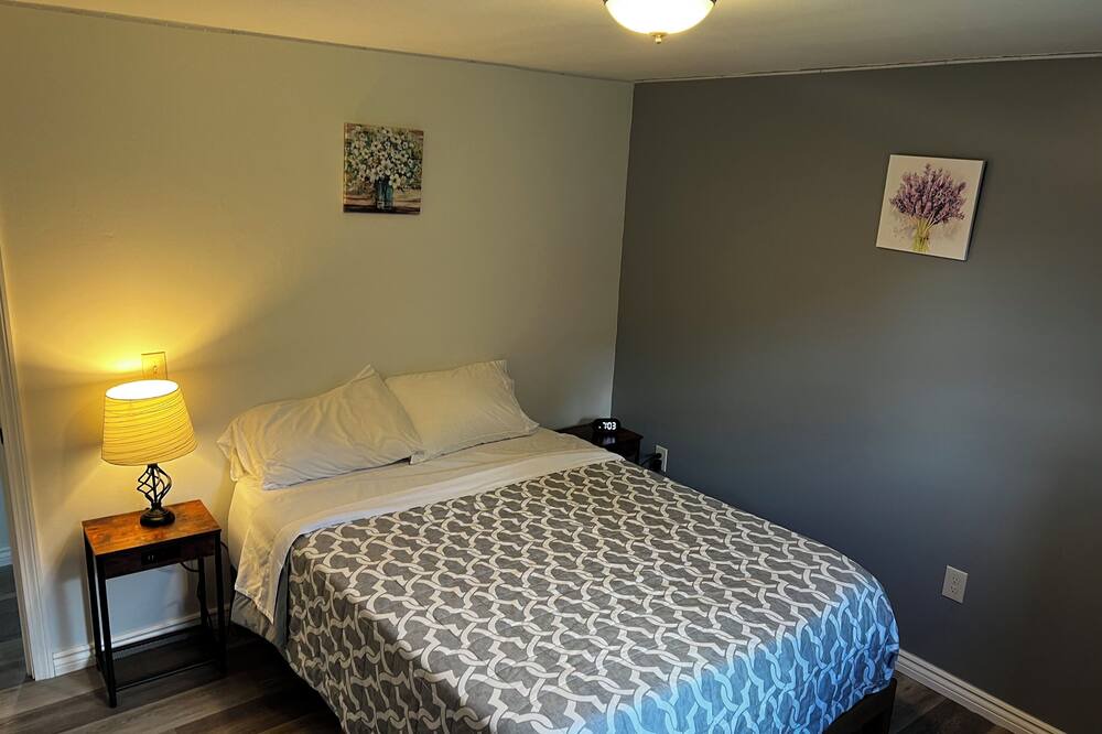 Photo of Bedroom in Waterbury
