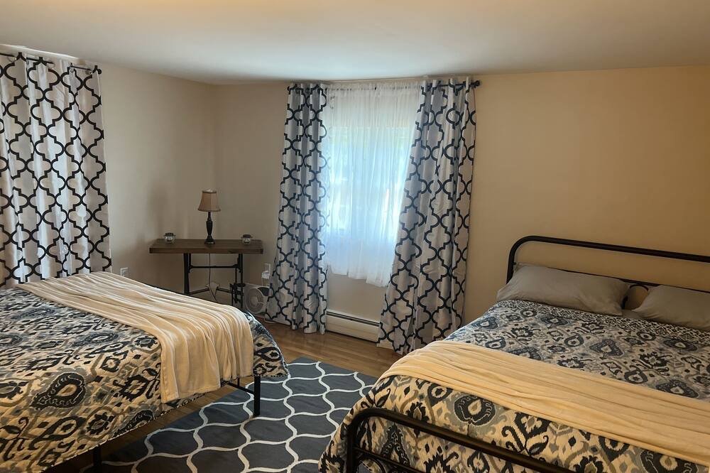 Photo of Bedroom in Chazy