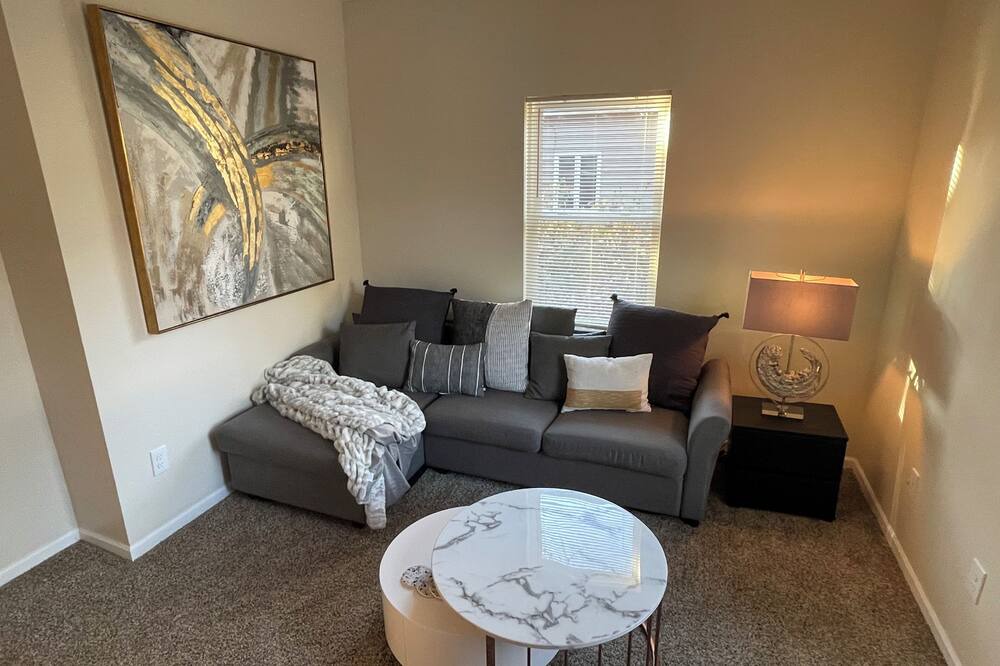 Photo of Livingroom in St. Louis Park