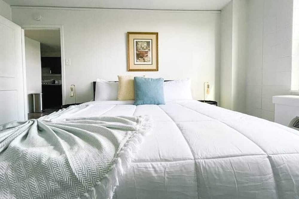 Photo of Bedroom in Corryville