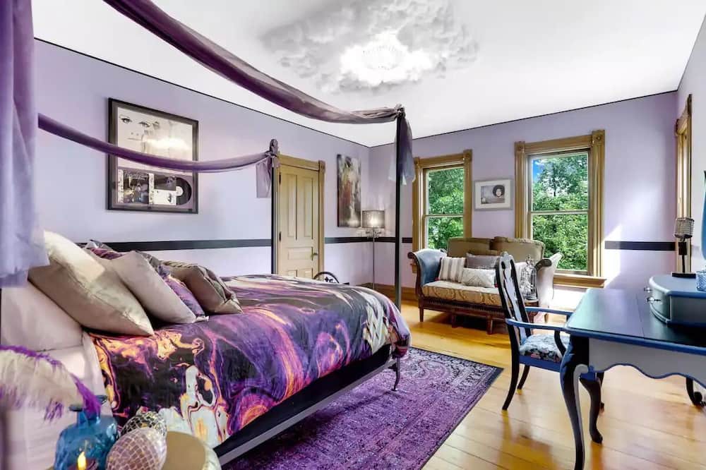Photo of Bedroom in Hudson