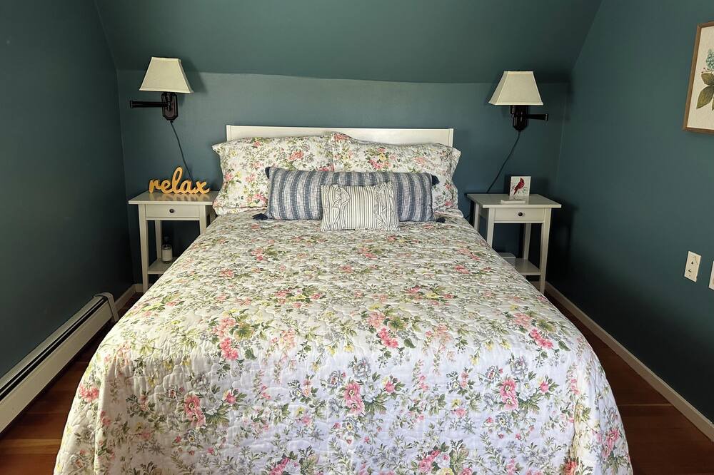 Photo of Bedroom in Shell Lake