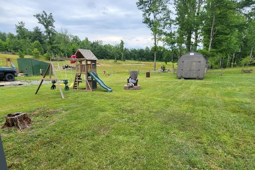 Photo of Others in Pipestem