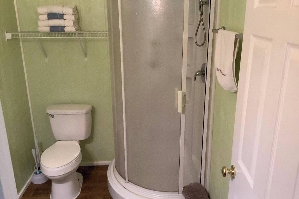 Photo of Bathroom in Pipestem