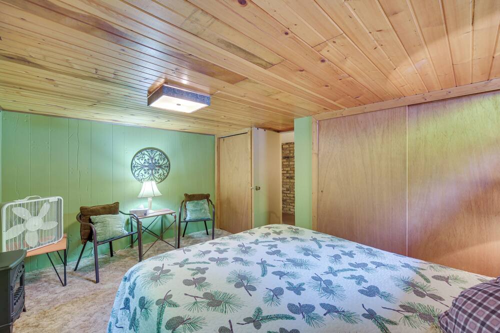 Photo of Bedroom in Grantsburg
