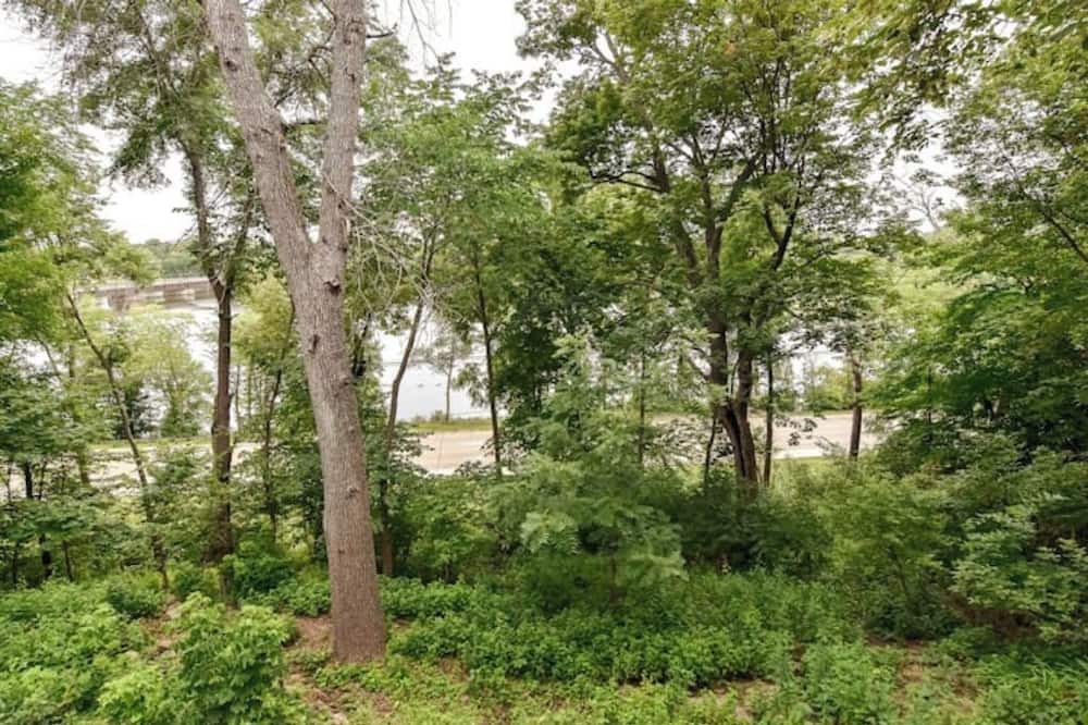 Photo of Outdoor in Waverly