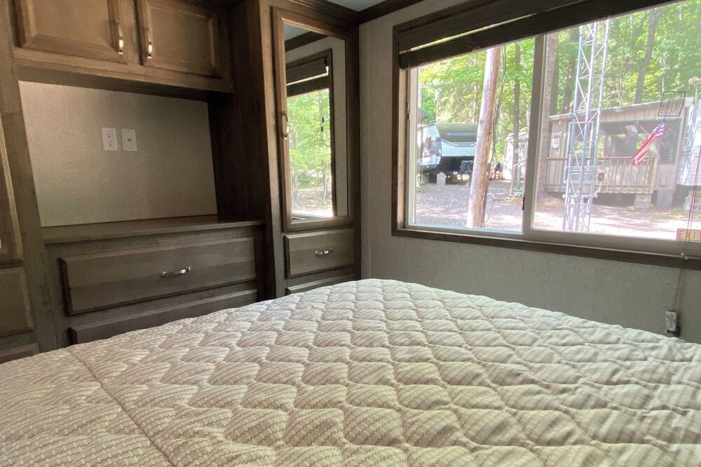 Photo of Bedroom in Brill