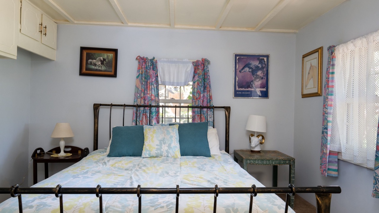 Photo of Bedroom in Canoncito
