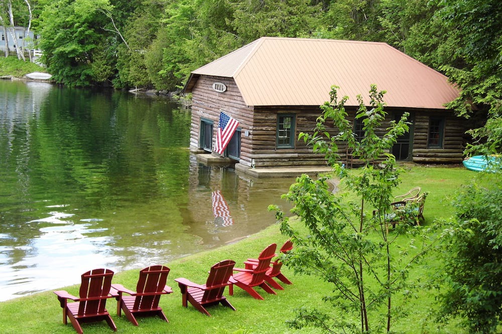 Photo of Outdoor in Ticonderoga